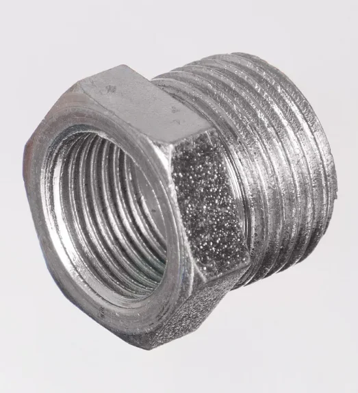 Адаптер-переходник на расширительный бак котла отопления 3/8"-1/2"