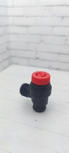 Предохранительный сбросной клапан 3 бар тип CALEFFI под клипсу