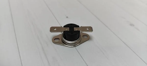Датчик перегрева температуры 250V 10A  110 С