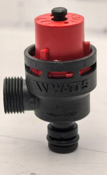 Предохранительный клапан 3 бар (3/8") WATTS